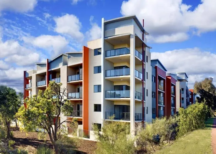 Bright 1 Bedroom Joondalup Stay